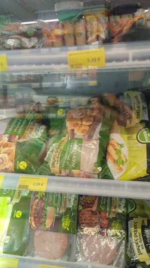  at Market In  in Rhodes