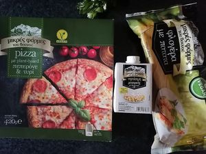  at Market In  in Rhodes