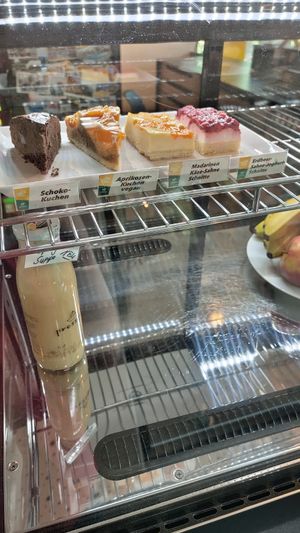 Cakes at UNTERWEGS - DAV Kletterzentrum Bremen in Bremen