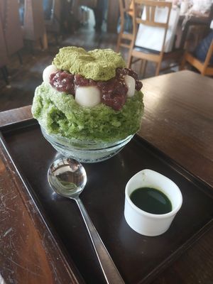 Matcha Kakigori at Umezono - Sanjo Teramachi Store in Kyoto