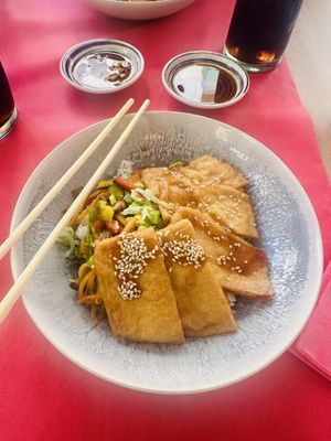 Delicious poke bowl  at Mayu Cosina Fusian Asiatica in Aguilas