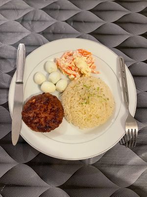  at Vêjé Viver Bem  in Nice