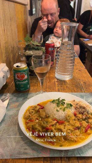   at Vêjé Viver Bem  in Nice