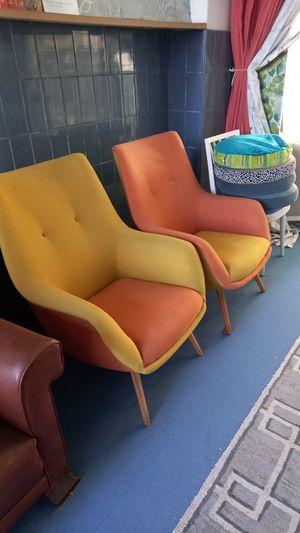armchairs at Die Raumtapeterie in Dusseldorf