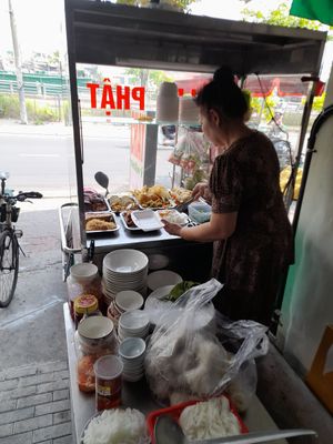 The owner preparing my take away vegan food at Thiên Ý in Ho Chi Minh City