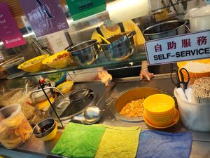 Laksa at Kwan Tzi Zhai Vegetarian Cuisine 觀自齋 - Geylang in Central Singapore
