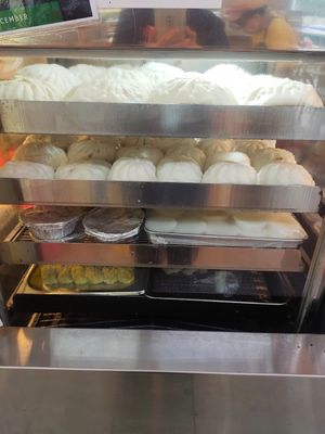 Hot hot ho at Kwan Tzi Zhai Vegetarian Cuisine 觀自齋 - Geylang in Central Singapore