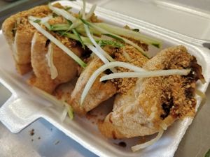 Tau pok at Kwan Tzi Zhai Vegetarian Cuisine 觀自齋 - Geylang in Central Singapore