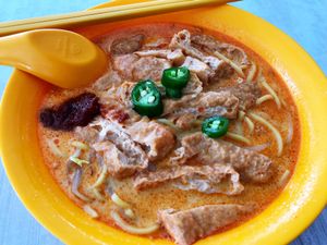 Vegetarian Laksa at Kwan Tzi Zhai Vegetarian Cuisine 觀自齋 - Geylang in Central Singapore
