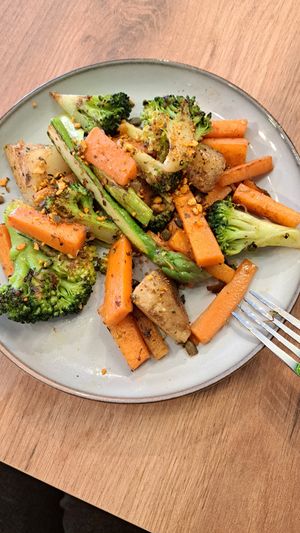 Verduras a la brasa at Oh My Vegan in Madrid