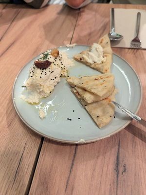 Queso crema at Oh My Vegan in Madrid