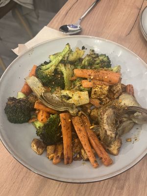 ensalda caliente  at Oh My Vegan in Madrid