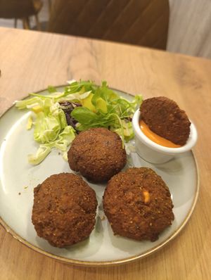 Falafel at Oh My Vegan in Madrid