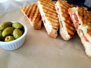 Vegan toast at Albi in Tel Aviv