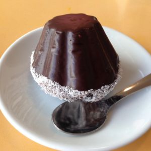 Vegan Cake at Albi in Tel Aviv