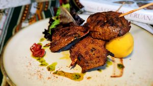 Picos de seitan at Inti Restaurante in Porto