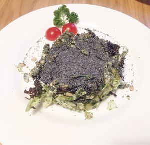 salad with avo, poppy seeds and pine nuts at Avocado Cafe - Chistoprudny in Moscow