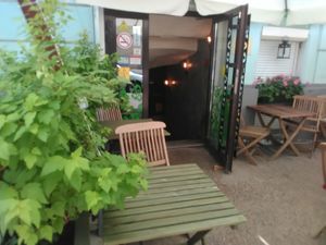 Entrance at Avocado Cafe - Chistoprudny in Moscow