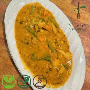 Dal Mixed Vegetable Curry – Hearty, Nutritious & Flavorful!

✅ Gluten-Free 🌾🚫 
✅ Vegan Friendly 🌱 | 
✅ Vegetarian Friendly 🥦 at VOG Kyoto in Kyoto