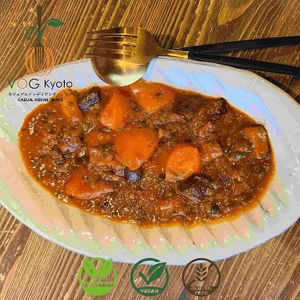 Eggplant Tomato Curry – Rich, Savory & Flavorful! 

✅ Gluten-Free 🌾🚫 
✅ Vegan Friendly 🌱 | 
✅ Vegetarian Friendly at VOG Kyoto in Kyoto