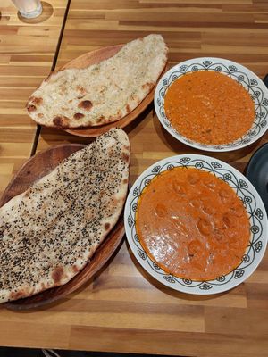Butter chicken (soy meat), Butter chicken (soy meat) keema, sesame and garlic naan at VOG Kyoto in Kyoto