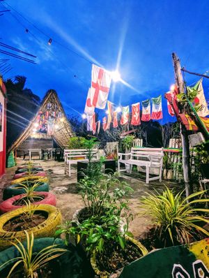Outdoor seating at Royal Tasty Cafe in Dambulla