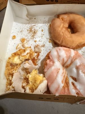It was stuck to the box and fell apart when trying to scrap it off  at Duck Donuts  in Las Vegas