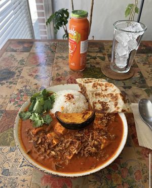 Thai curry and juice  at Spring Hill - 스프링힐 in Busan
