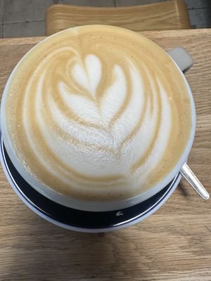   at Madal Coffee Co. - Kávezo in Budapest