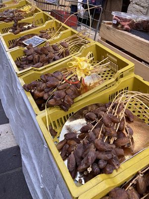 Dates at Old Town Market in Annecy