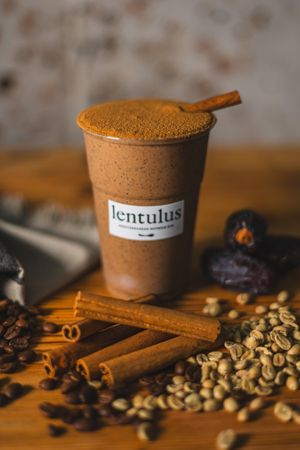 Espresso & cinnamon smoothie at lentulus in Mallorca