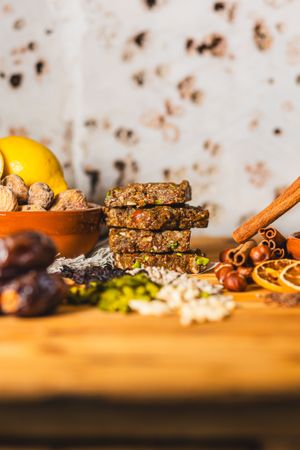 Raw Mediterranean nutrition slices at lentulus in Mallorca