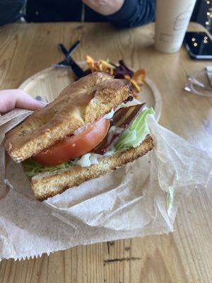   at Vegan Deli Cioso - Pop Up by Beesechurgers in The Hague