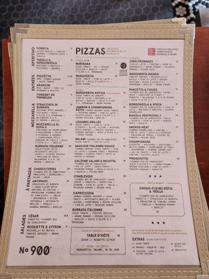 at Pizzéria No 900 in Quebec