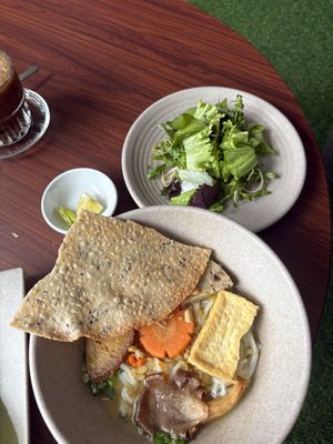 Mi quang  at Chay An Nhiên-Vegan Food in Hoi An