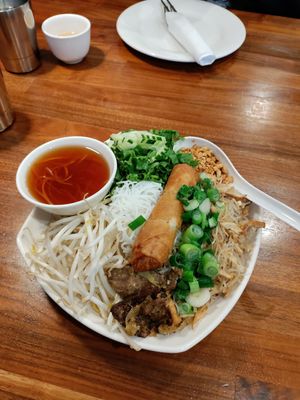 Yum Yum Vermicelli at Blossom Vegan Restaurant in Pleasanton