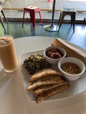 Vegan breakfast at Artesano in Guatemala City