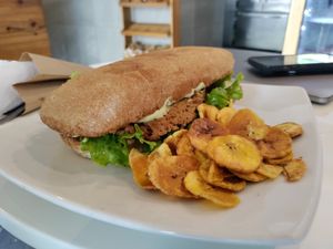 No meat lovers panini. Yum! For an extra 10q, you get these chips and a juice at Artesano in Guatemala City