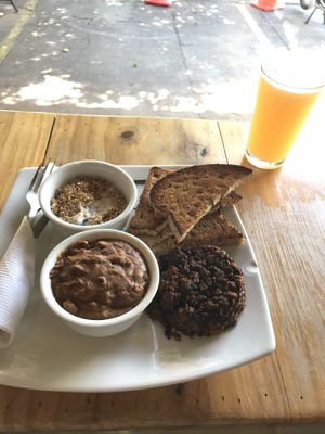 The breakfast special at Artesano in Guatemala City