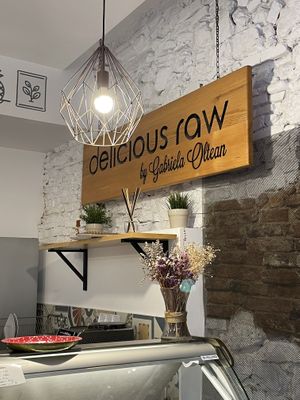 Delicious Raw, Brașov  at Delicious Raw by Gabriela Oltean in Brasov