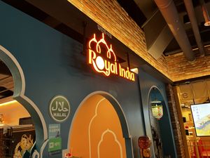 Entrance  at Royal India Seomyeon in Busan