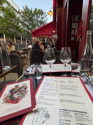   at Daimant Saint-Honoré in Paris