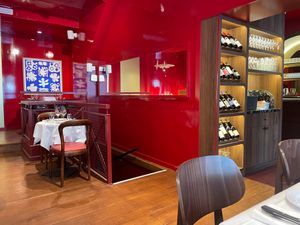  at Daimant Saint-Honoré in Paris