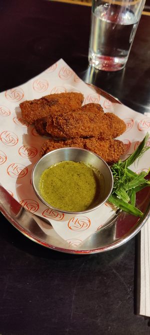  at Daimant Saint-Honoré in Paris