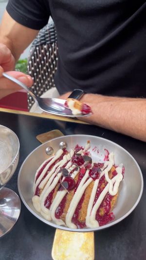  at Daimant Saint-Honoré in Paris