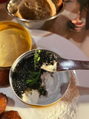  at Daimant Saint-Honoré in Paris