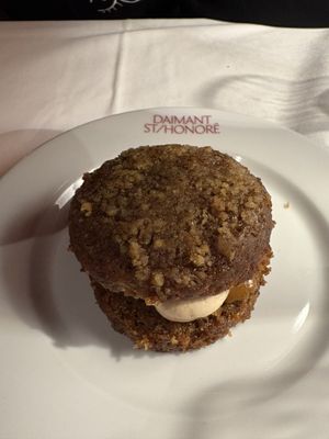   at Daimant Saint-Honoré in Paris