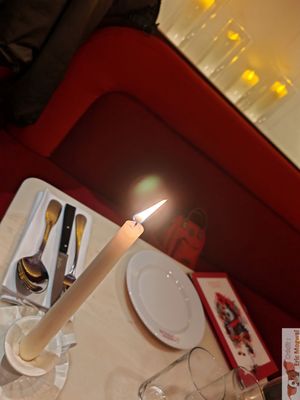 Diner au chandelle at Daimant Saint-Honoré in Paris