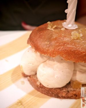 LA CALISSONNE

INSPIRED BY THE ICONIC CALISSON OF AIX-EN-PROVENCE: SOFT ALMOND BISCUIT, FLORAL DIPLOMAT CREAM, CITRUS CONFIT, CANDIED ORANGE. at Daimant Saint-Honoré in Paris