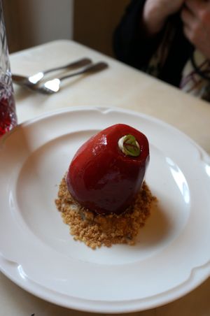 POMME D’AMOUR at Daimant Saint-Honoré in Paris
